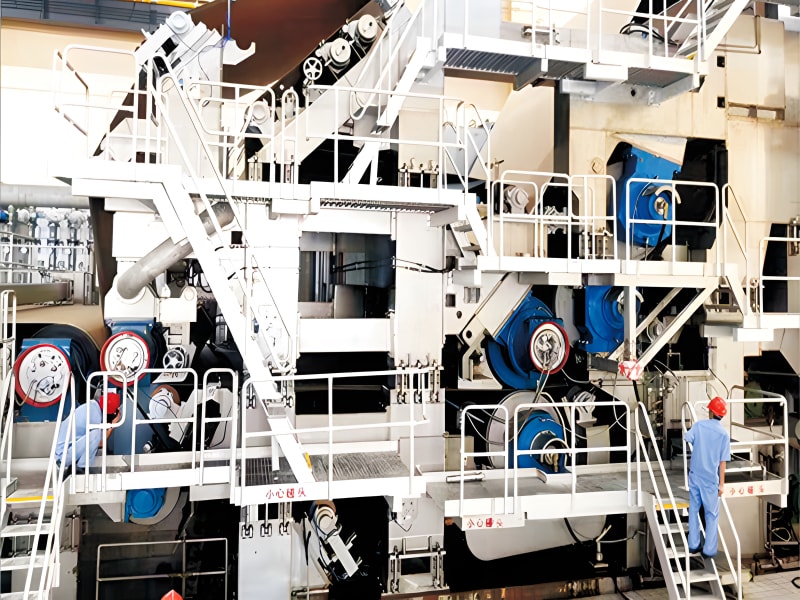 Corrugated paper machine