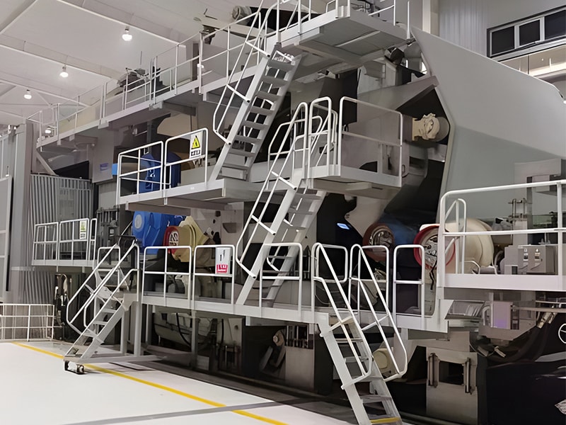 Writing and printing paper machine