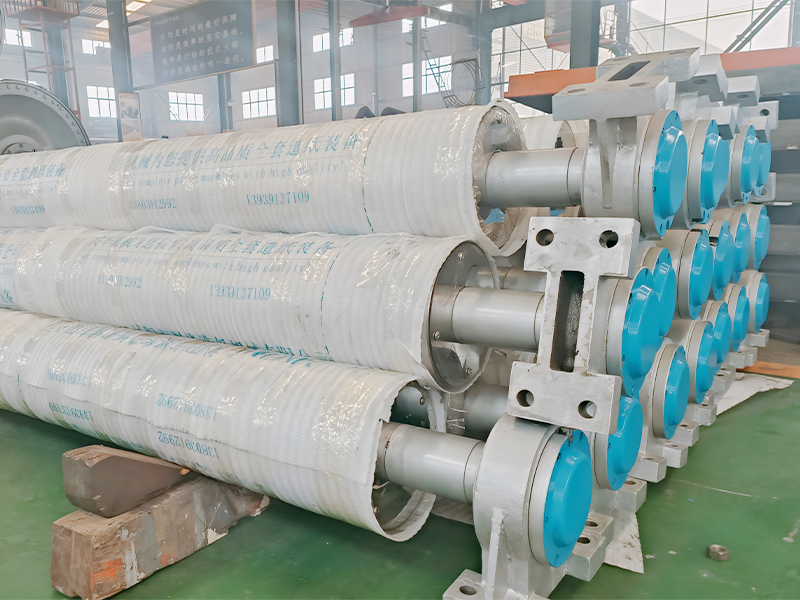 Paper machine accessories